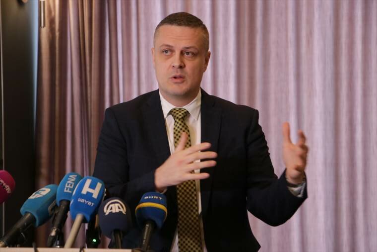 Hrabar čin zaštite sina od nasilnika završio uhapšenjem - detalji napada na brata ministra Mijatovića u naselju Karaburma