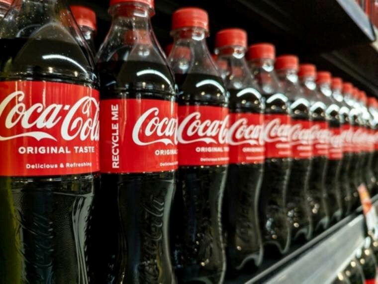 Najveći slučaj povlačenja proizvoda u Austriji: Koka-kola reaguje na moguću prisutnost metala u bocama