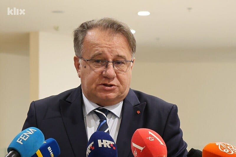 Nikšić se zahvaljuje hrabrim zastupnicima nakon uspješnog imenovanja novog sudije za Ustavni sud