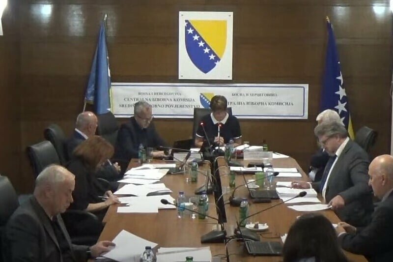 Ponovno vraćanje na početak - CIK iznova utvrđuje rezultate izbora delegata iz NSRS