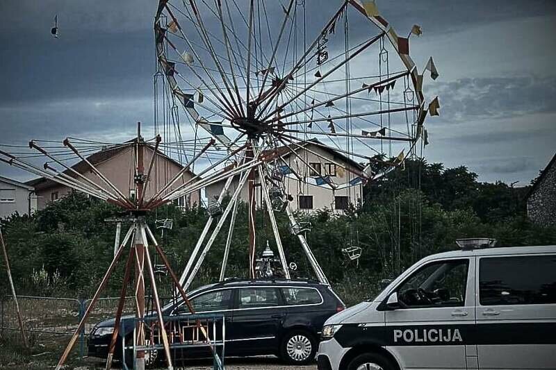 Incident s ringišpilom u Ljubuškom: Povrede djece i istraga u tijeku