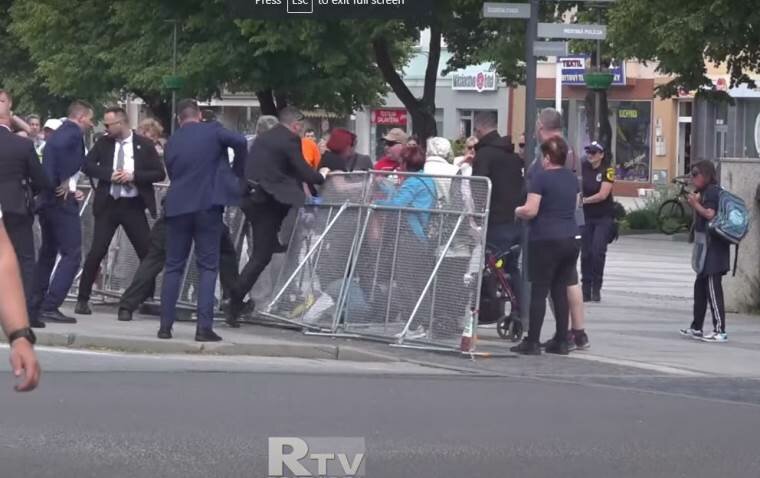 Bolnica i Vlada ćute na zahtjev za komentar, Fico započeo rehabilitaciju nakon operacije
