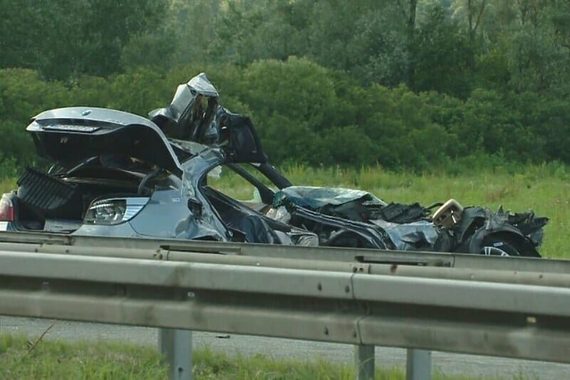 Istraga u tijeku: Šta je uzrokovalo fatalan sudar BMW-a i kamiona?