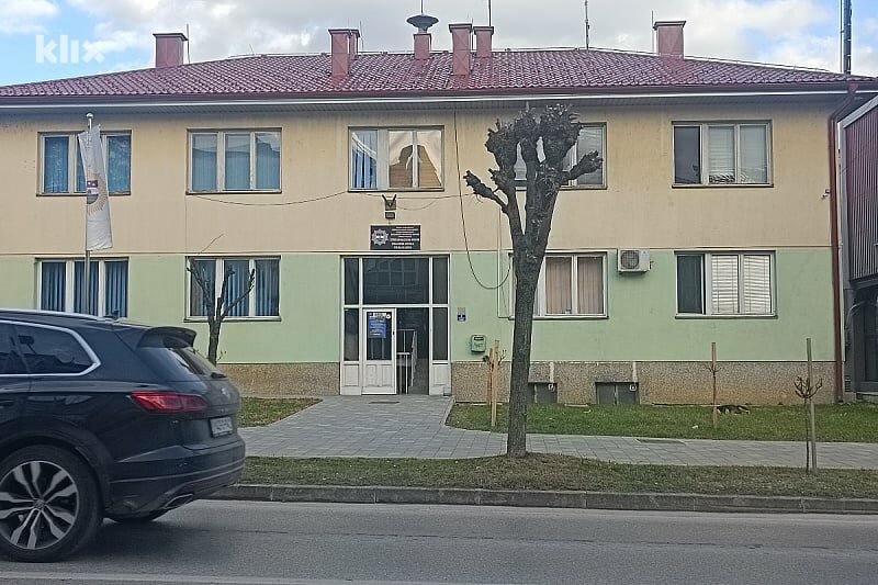 Američki poduzetnik uhapšen u BiH zbog posjedovanja oružja koje je kupio od nepoznatih osoba
