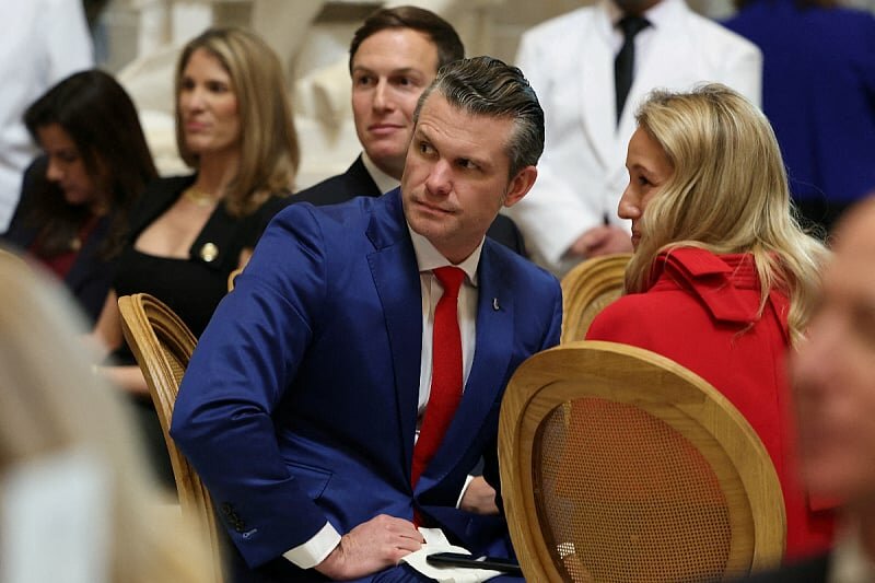 Nominacija pod znakom pitanja: Kako je Hegseth postao ministar obrane uz pomoć potpredsjednika Vlade SAD-a?