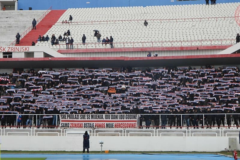 Ultrasi se bore protiv nametnutih pravila i najavljuju pravnu bitku za svoja prava
