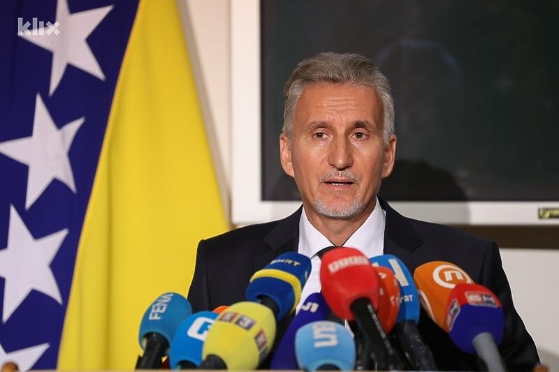 Ademović brani prijedlog izmjena Zakona o Ustavnom sudu, delegati optužuju za zloupotrebu prava