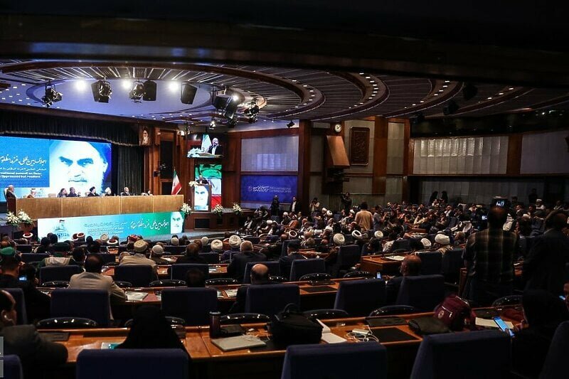Uglednici iz cijelog svijeta okupili se na konferenciji za podršku Palestinaca
