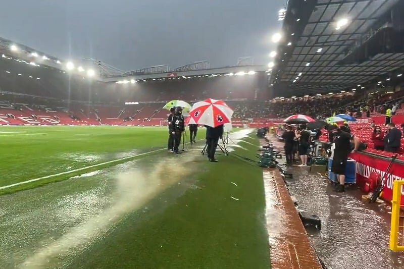 Vodopad na Old Traffordu - šaljivi komentari na društvenim mrežama nakon utakmice