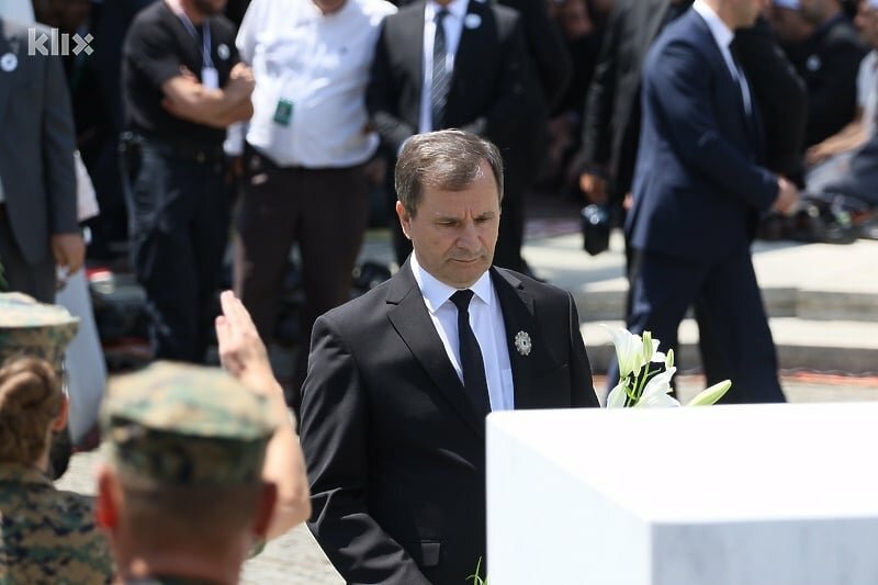 Jedinstvo ili podjela glasova: Bivši načelnik Srebrenice poziva probosanske stranke na zajedničkog kandidata