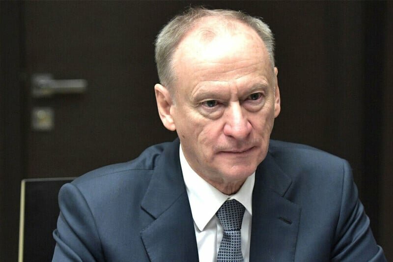 Ovaj sastanak je izazvao mnogo kontroverzi jer je Dodik poznat po svojim bliskim vezama sa Rusijom i Putinom