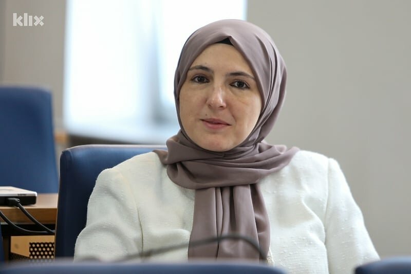 Ministrica Hota-Muminović: Odluka Ustavnog suda može dovesti do opasnosti u javnim službama