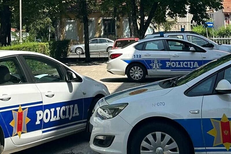 Uprava policije reagovala brzo i spriječila potencijalno nasilje nad ženom u Crnoj Gori
