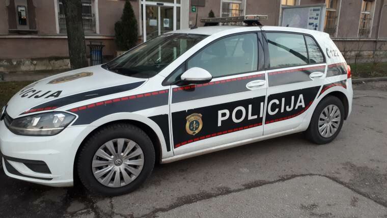Osumnjičeni za ometanje službenika u Gračanici predani na dalje postupanje Tužilaštvu