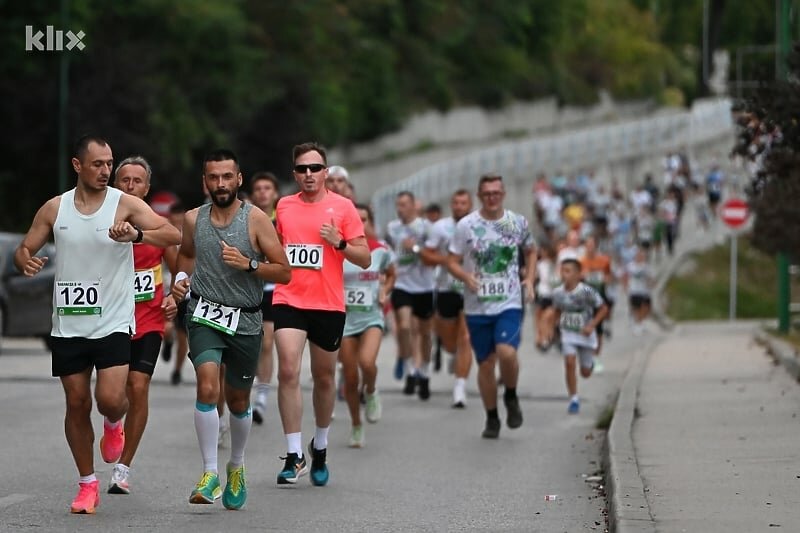 Kakanje postalo središte trkačkog svijeta: večeras se okupilo 370 takmičara iz pet država u utrci na pet kilometara