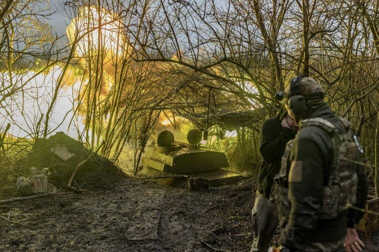 Borba za Kursku se nastavlja, dok Ukrajina pokušava zaustaviti ruske napade u Donbasu
