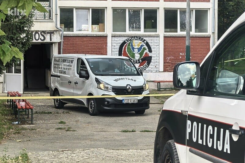 Grad u šoku: Planirani početak nove školske godine odgođen nakon ubistva u Gimnaziji