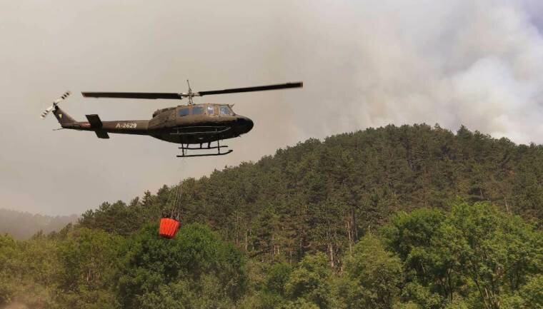 Ozbiljna ugroza: Požari u Sarajevo šumama sve veći, hitno potrebna pomoć helikoptera da se spasi situacija