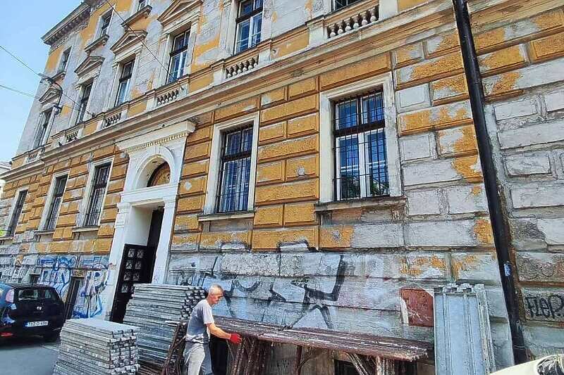 Grad Sarajevo ulaže u obrazovanje: Renoviranje srednje škole na Drveniji započinje uskoro