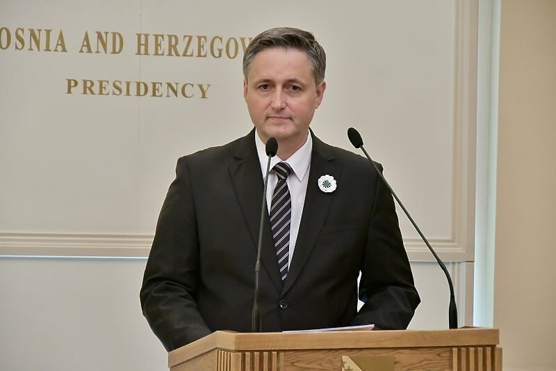 Ambasador Bećirović: Rezolucija o Srebrenici ne bi smjela biti sporna ni jednoj civiliziranoj državi